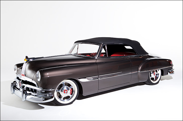 Kindig-It 1952 Pontiac