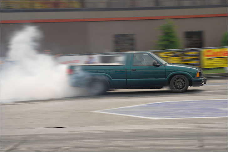 zMax Dragway Truck