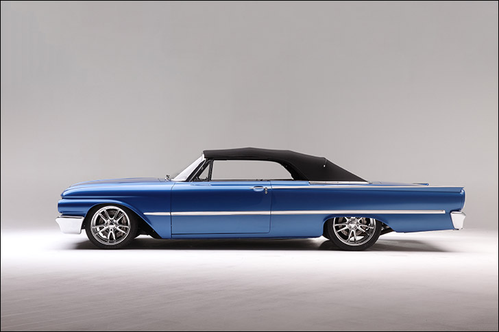 Street Rodder 2015 1961 Ford Starliner: Cruising low