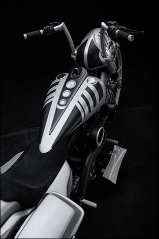 Trask 2002 Silver Road King: Triple-digit Torque