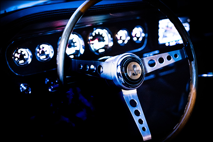 Revology Cars '66 Mustang: Era-mixing