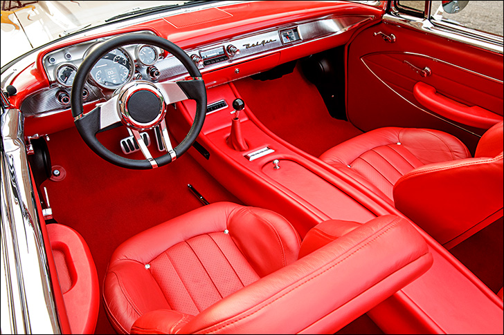 Street Rodder '57 Chevy: Interior Modernities