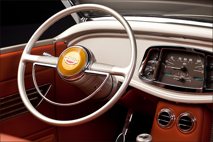 Ron Meis '27 T Roadster: Dakota Digital Instrument Cluster